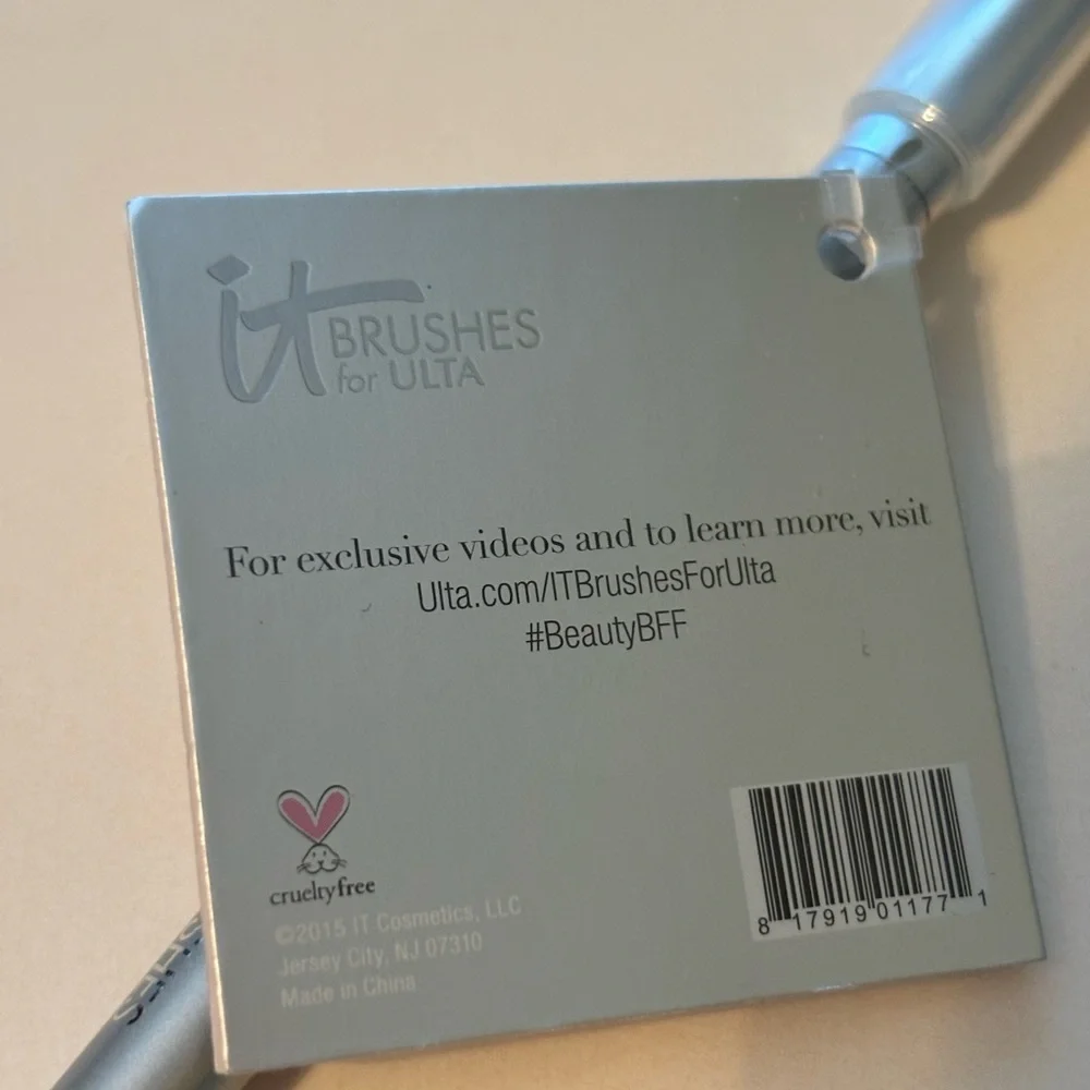 IT Cosmetics Blending Shadow Brush and Two ULTA Matte Black Eye Liner **NEW**